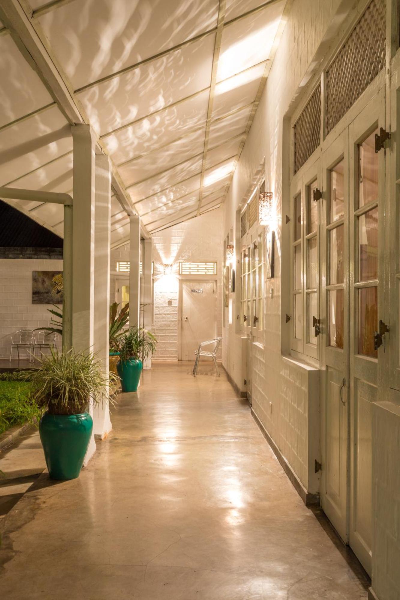 Udapola Bungalow By Lalan Leisure Deraniyagala Exterior photo